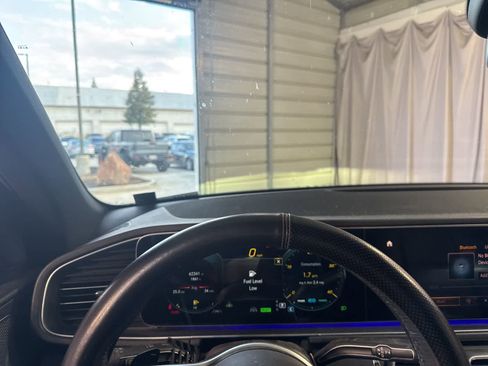 Used 2023 Mercedes-Benz GLE 450 4MATIC image 23