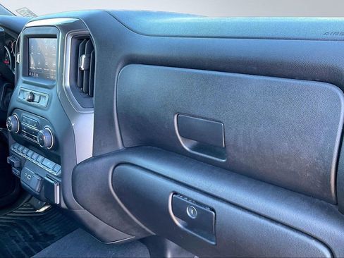 Used 2024 Chevrolet Silverado 2500 Custom w/ Custom Value Package image 17