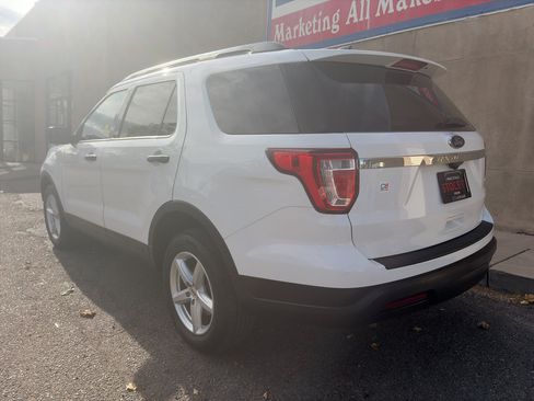 Used 2018 Ford Explorer 4WD image 8