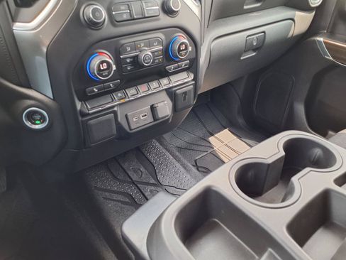 Used 2022 Chevrolet Silverado 1500 LT w/ LPO, Liner Protection Package RWD image 25