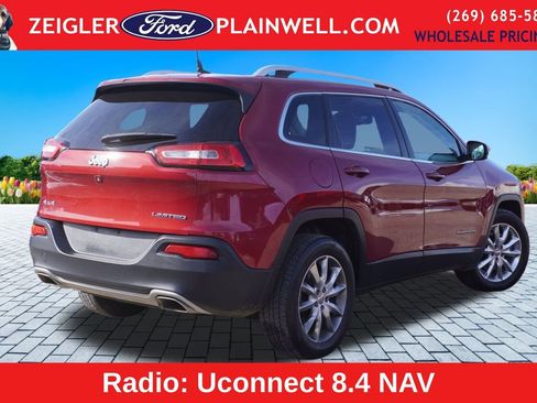 Used 2016 Jeep Cherokee Limited image 5