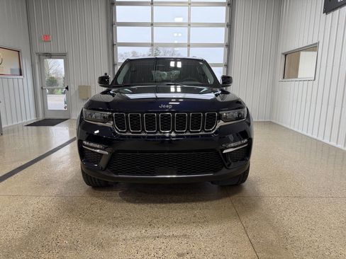 Used 2022 Jeep Grand Cherokee Limited 4xe image 7