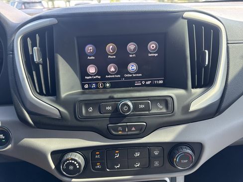 Used 2024 GMC Terrain SLE w/ LPO, Floor Liner Package image 27