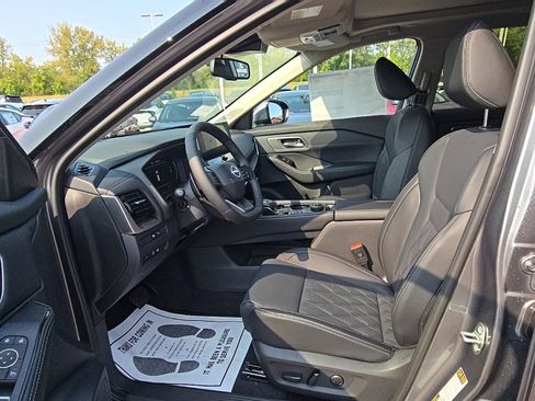 New 2026 Nissan Rogue Platinum w/ Platinum Premium Package image 9