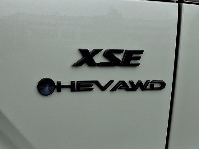 Used 2025 Toyota Corolla Cross XSE w/ Convenience Package AWD/4WD image 30