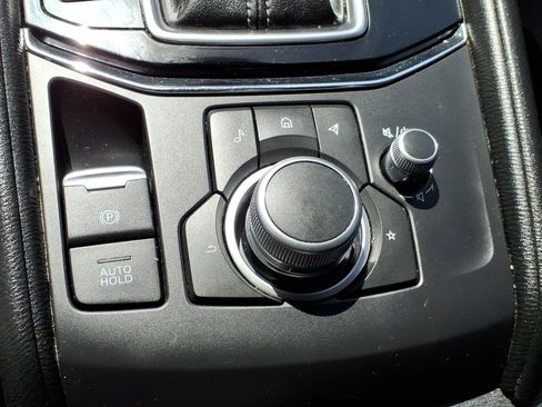 Used 2021 MAZDA CX-5 Touring FWD image 13