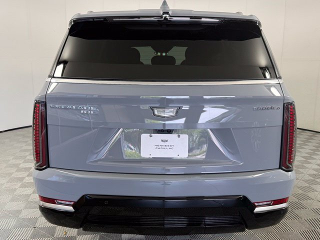 Used 2026 Cadillac Escalade IQL Luxury AWD/4WD image 7