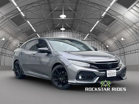 Used 2018 Honda Civic Sport Touring image 3