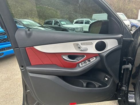 Used 2023 Mercedes-Benz GLC 300 4MATIC Coupe image 10