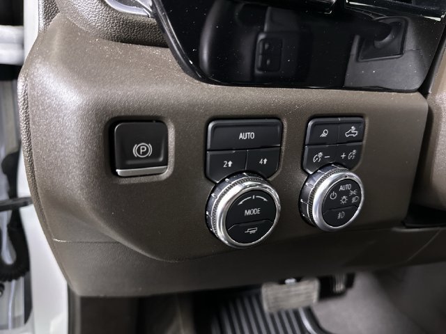 Used 2023 GMC Sierra 1500 SLT w/ SLT Premium Package AWD/4WD image 18
