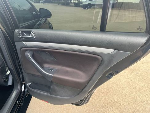 Used 2009 Volkswagen Jetta S FWD image 17