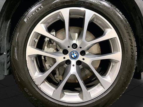 Used 2023 BMW X5 xDrive45e w/ Executive Package AWD/4WD image 10