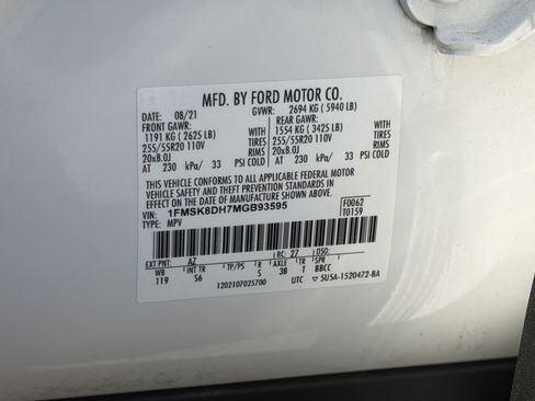 Used 2021 Ford Explorer XLT w/ Equipment Group 202A image 37