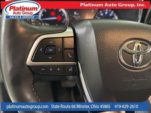 Used 2022 Toyota Highlander Platinum image 16