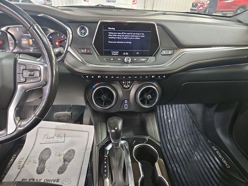 Certified 2022 Chevrolet Blazer Premier w/ Enhanced Convenience Package image 18