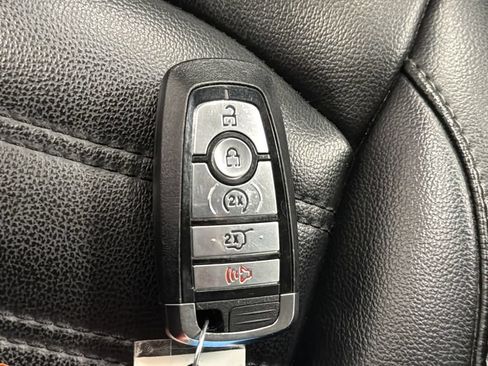 Used 2023 Ford Edge SEL w/ Convenience Package AWD/4WD image 38