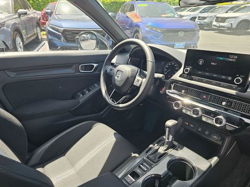 Used 2025 Honda Civic Sport image 10