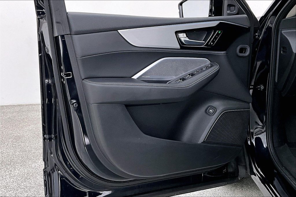 Used 2026 Acura MDX w/ Technology Package FWD image 22