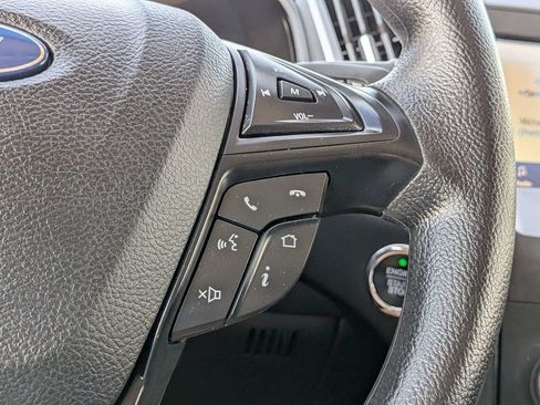Used 2020 Ford Edge SE FWD image 29