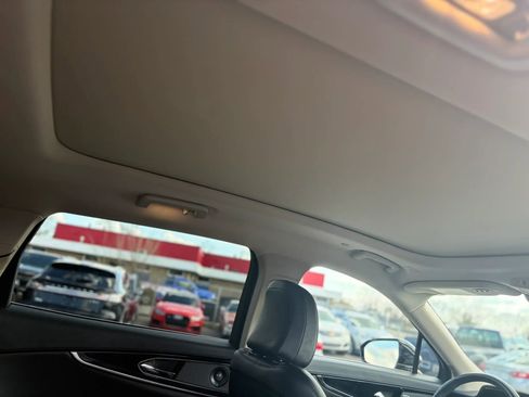 Used 2022 Lincoln Nautilus Reserve w/ Equipment Group 201A image 35