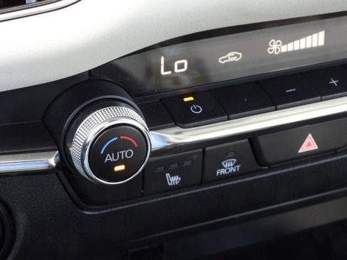 Used 2021 MAZDA MAZDA3 s FWD image 55