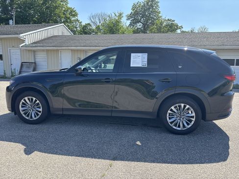 Used 2024 MAZDA CX-90 3.3 Turbo w/ Preferred Plus AWD/4WD image 11