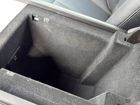 Certified 2026 Cadillac Vistiq Sport w/ LPO, Floor Liner Package AWD/4WD image 42