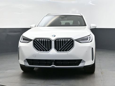 New 2026 BMW X3 xDrive30 w/ Convenience Package image 10