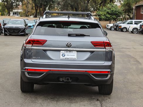 Used 2020 Volkswagen Atlas Cross Sport SEL image 5
