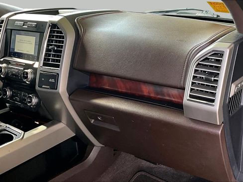 Used 2016 Ford F150 King Ranch w/ Equipment Group 601A Luxury AWD/4WD image 19