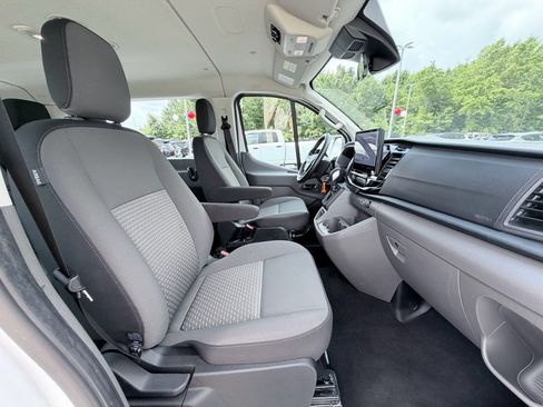 Used 2025 Ford Transit 350 XLT RWD image 22