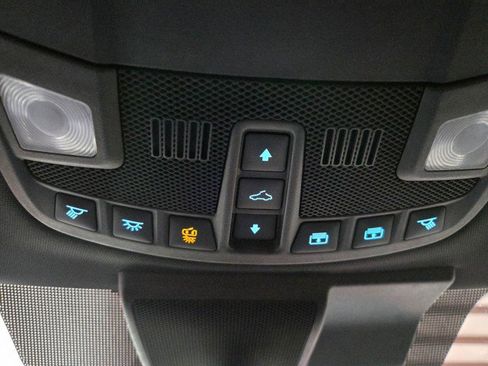 Used 2021 Ford F250 Platinum w/ FX4 Off-Road Package image 70