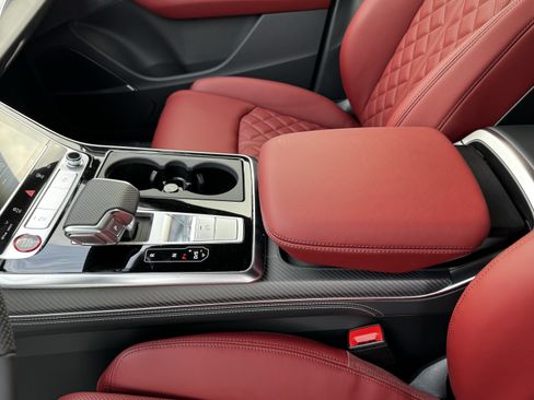 New 2026 Audi SQ7 Premium Plus AWD/4WD image 22