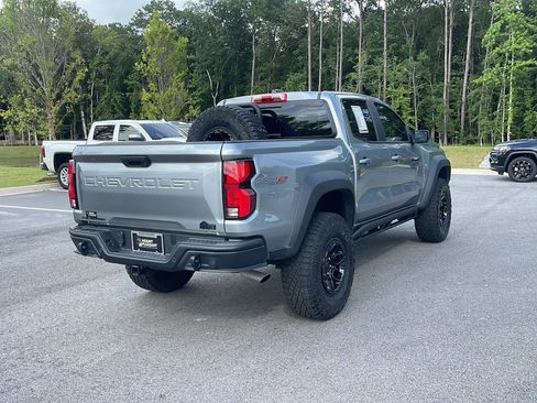 Used 2024 Chevrolet Colorado ZR2 w/ ZR2 Bison Edition AWD/4WD image 7