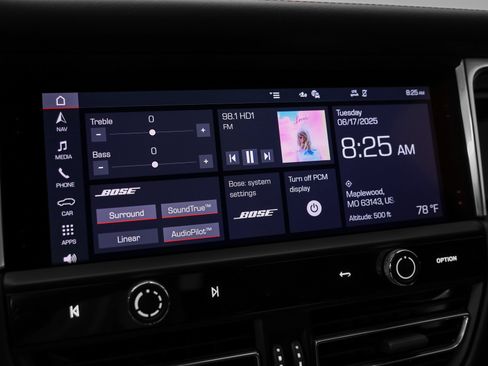 Used 2025 Porsche Macan image 35