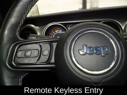 Used 2021 Jeep Wrangler Unlimited Sport image 22