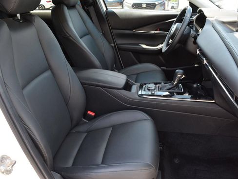 Used 2024 MAZDA CX-30 AWD 2.5 S w/ Preferred Package image 19