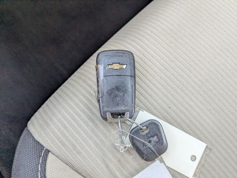 Used 2015 Chevrolet Camaro LT image 28