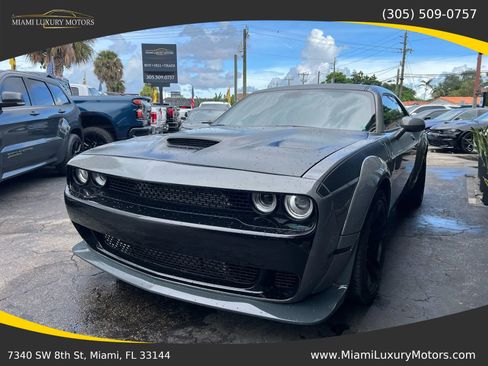 Used 2023 Dodge Challenger R/T Scat Pack image 7