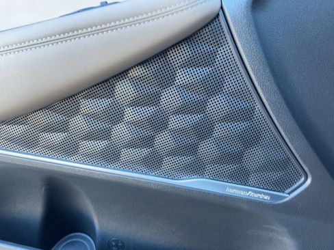 Used 2023 Hyundai Santa Fe Limited image 22