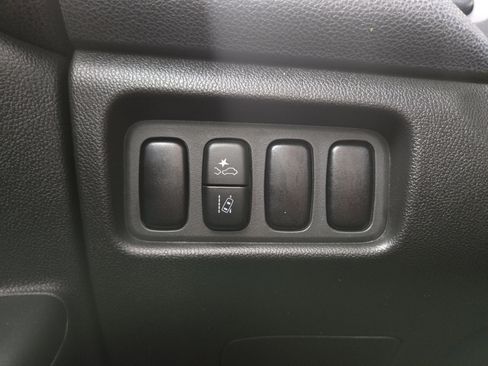 Used 2022 Mitsubishi Outlander Sport ES FWD image 23