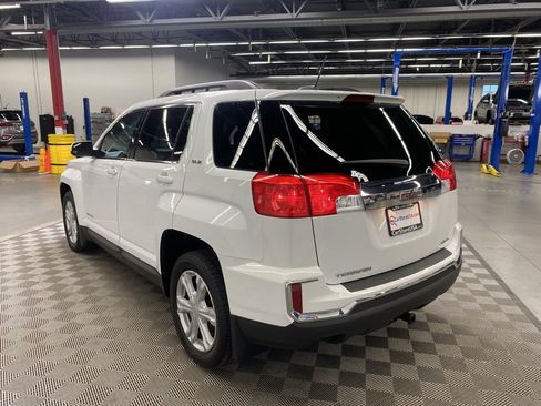 Used 2017 GMC Terrain SLE w/ Convenience Package image 12
