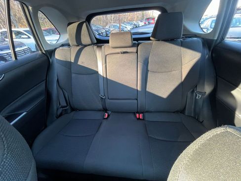 Used 2025 Toyota RAV4 LE image 32