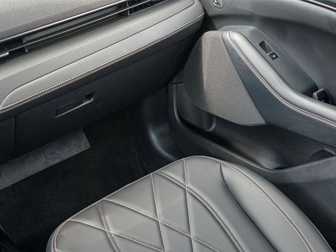 Certified 2025 Ford Mustang Mach-E Select AWD/4WD image 27