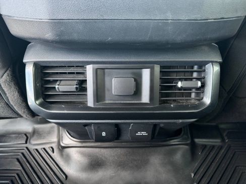 Used 2022 Ford F150 XLT w/ Equipment Group 302A High image 29