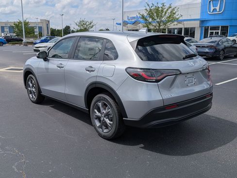 New 2026 Honda HR-V LX image 5