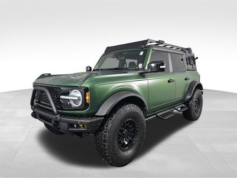 Used 2023 Ford Bronco Outer Banks w/ Sasquatch Package image 3