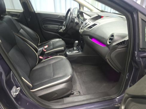 Used 2012 Ford Fiesta SEL FWD image 11