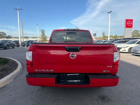 Certified 2021 Nissan Titan SV image 7