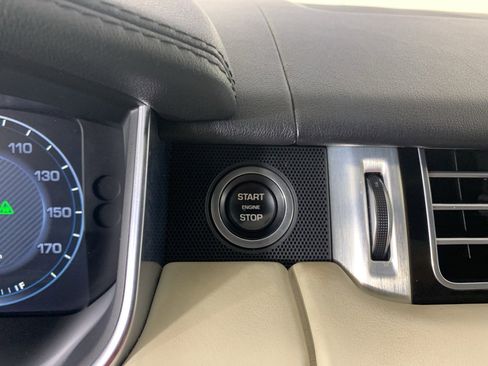 Used 2016 Land Rover Range Rover Long Wheelbase Supercharged image 17